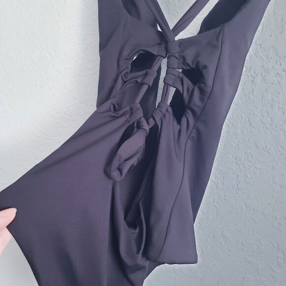 Becca Virtue Black Cutout Tie Back One Piece Swimsuit - Picture 5 of 7